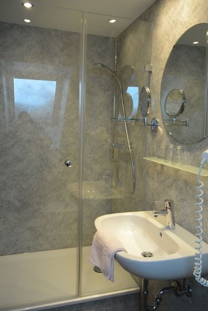 Löwen Einzelzimmer Bild 2